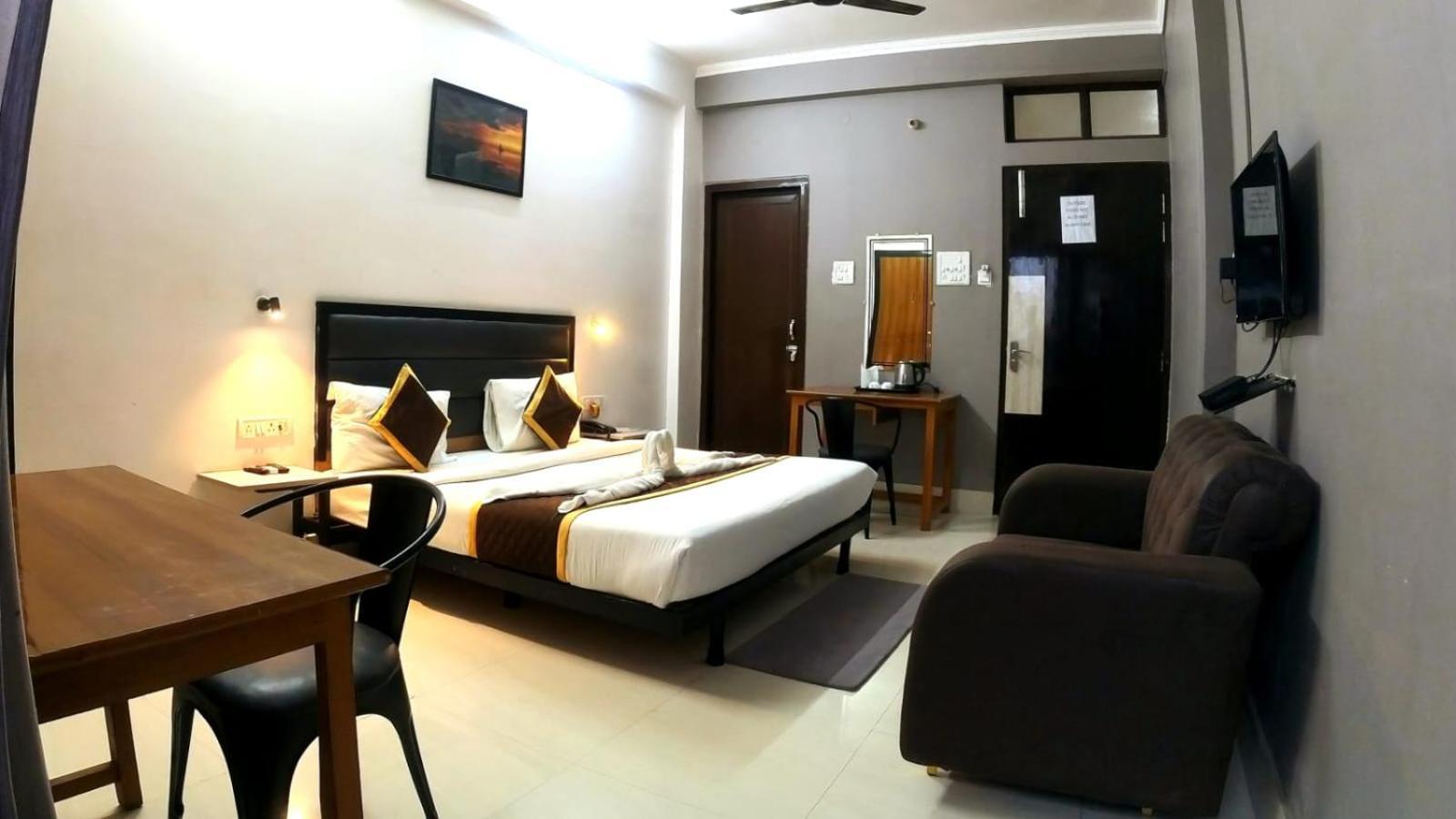 Holidayy Inn Allāhābād Junction Kültér fotó