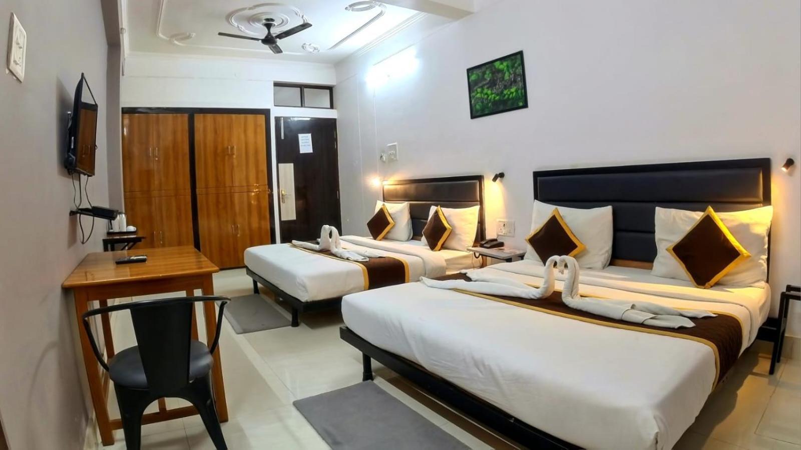 Holidayy Inn Allāhābād Junction Kültér fotó